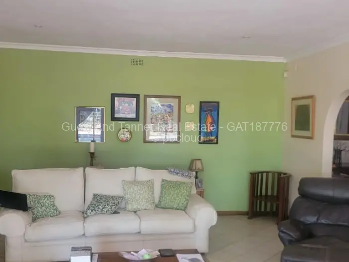 7 Bedroom House for Sale in Borrowdale, Harare
