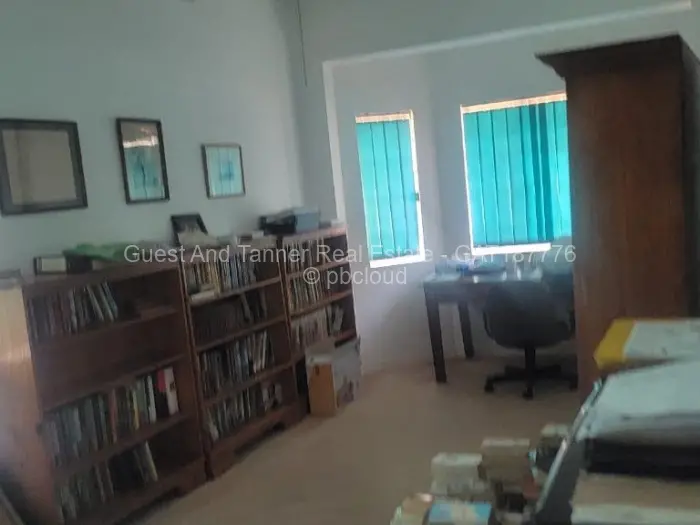 7 Bedroom House for Sale in Borrowdale, Harare