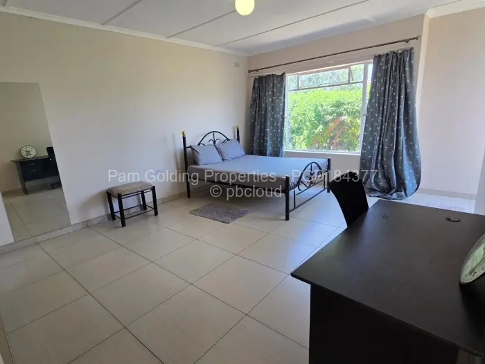 4 Bedroom House for Sale in Selbourne Park, Bulawayo