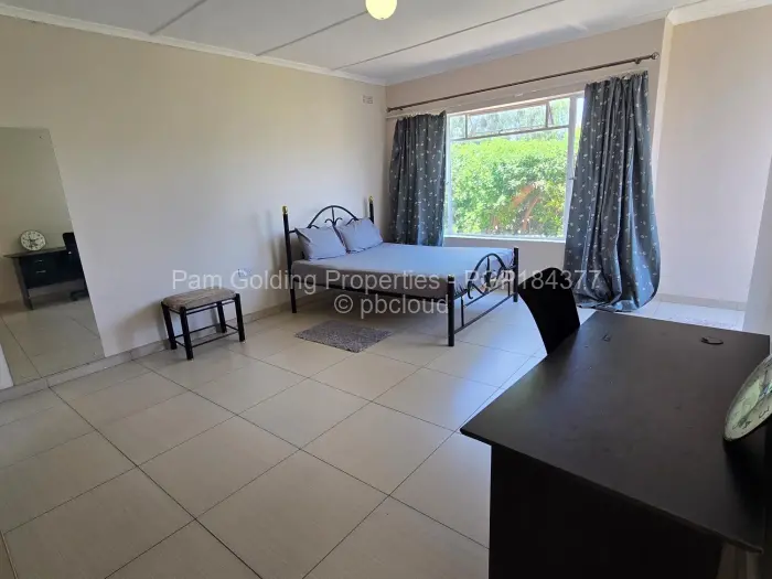4 Bedroom House for Sale in Selbourne Park, Bulawayo