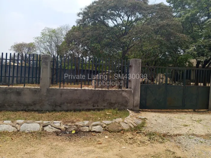 4 Bedroom House for Sale in Ruwa, Ruwa