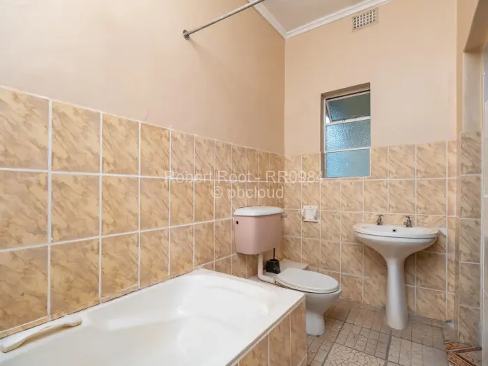 Office to Rent in Avondale West, Harare