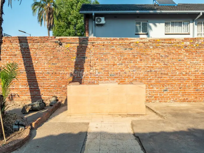 Warehouse/Industrial for Sale in Avenues, Harare