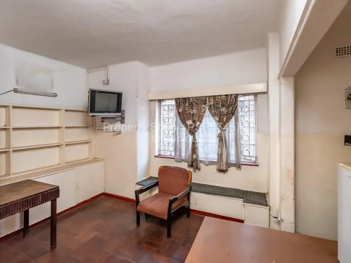 Warehouse/Industrial for Sale in Avenues, Harare