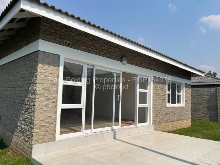 Townhouse/Complex/Cluster to Rent in Greendale