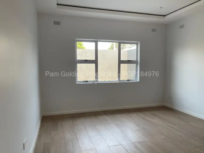 Townhouse/Complex/Cluster to Rent in Greendale