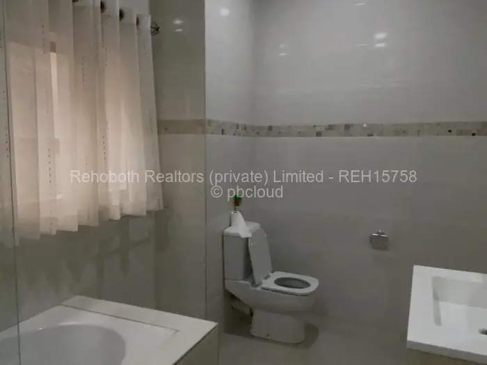 Flat/Apartment to Rent in Greencroft