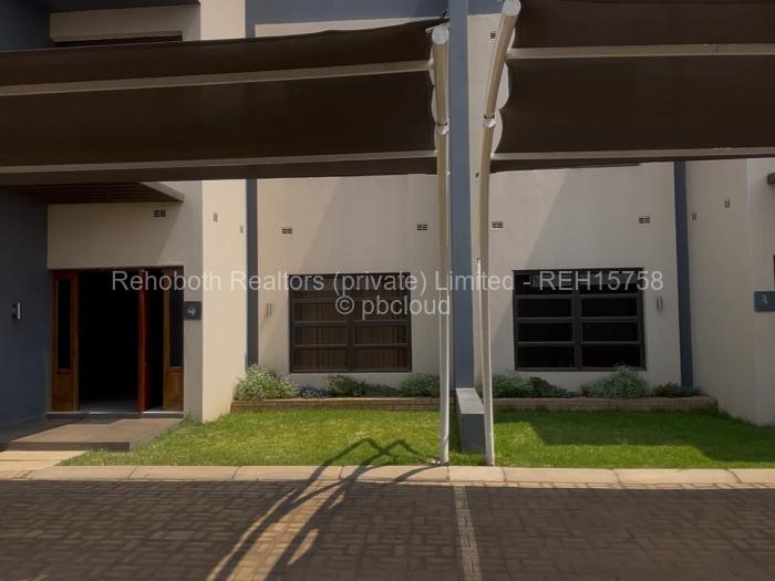 Flat/Apartment to Rent in Greencroft, Harare