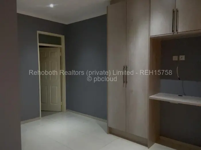 Flat/Apartment to Rent in Greencroft