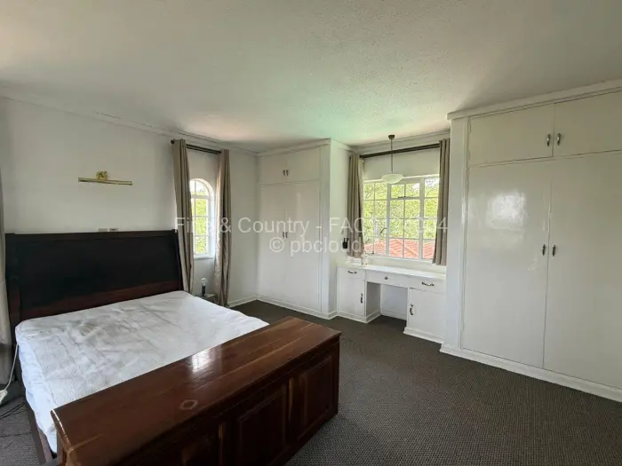 4 Bedroom House to Rent in Glen Lorne