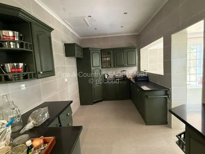 4 Bedroom House to Rent in Glen Lorne