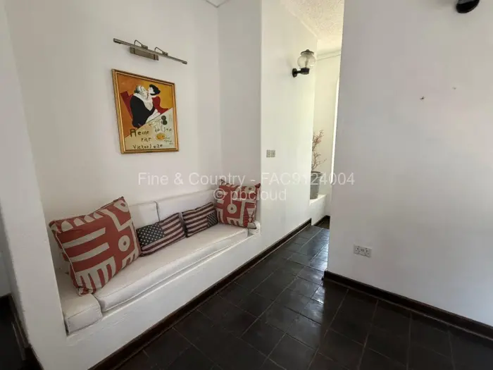 4 Bedroom House to Rent in Glen Lorne