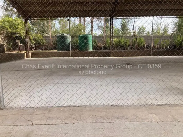 Commercial Property to Rent in Msasa