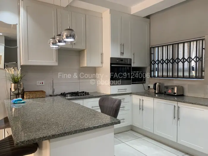 Townhouse/Cluster to Rent in Mount Pleasant Heights, Harare