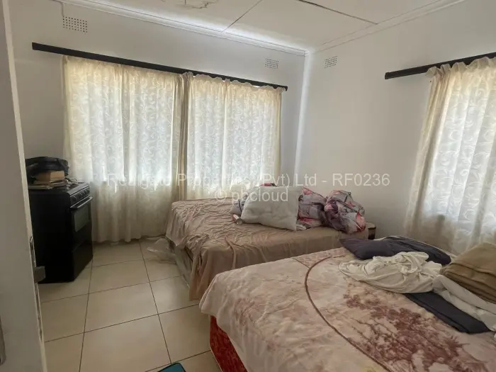 3 Bedroom House for Sale in Burnside, Bulawayo