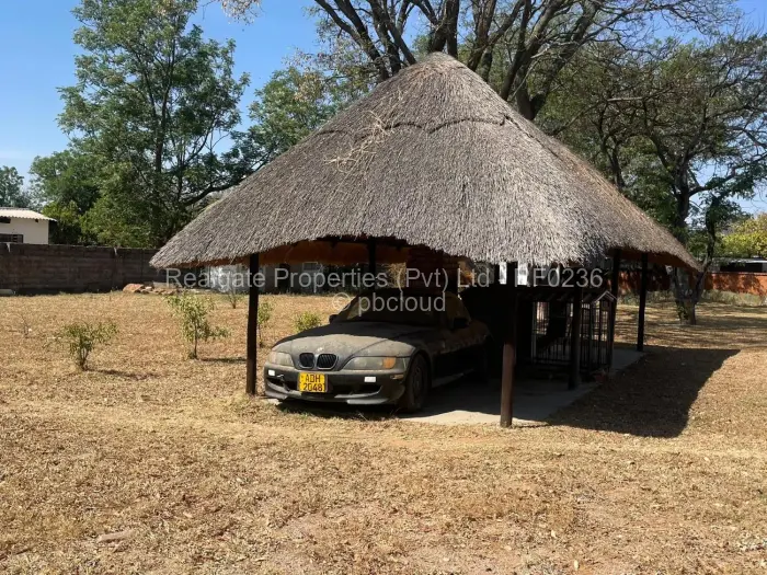 3 Bedroom House for Sale in Burnside, Bulawayo