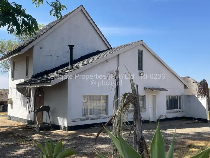 3 Bedroom House for Sale in Burnside, Bulawayo