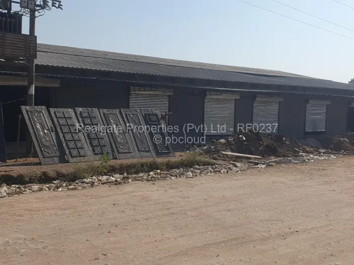 Warehouse/Industrial to Rent in Thorngrove, Bulawayo