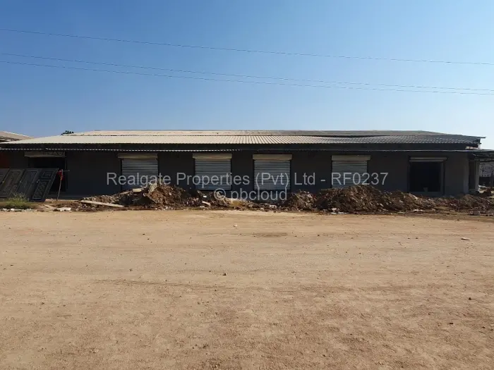 Warehouse/Industrial to Rent in Thorngrove, Bulawayo