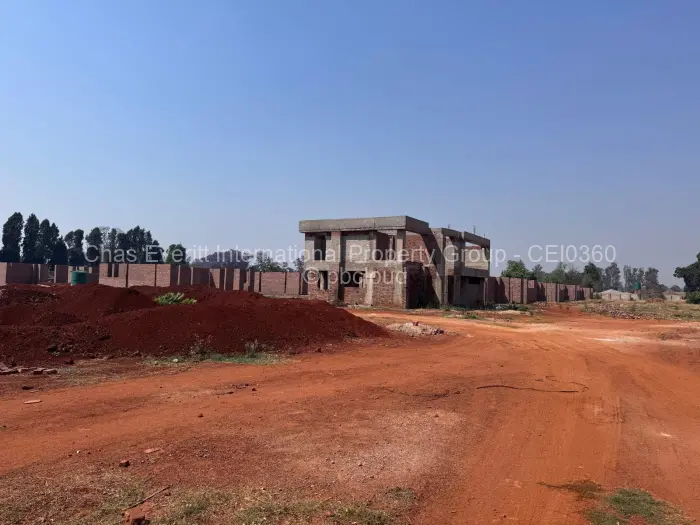 Townhouse/Complex/Cluster for Sale in Helensvale, Harare