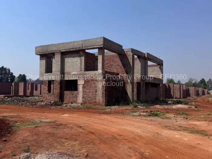Townhouse/Complex/Cluster for Sale in Helensvale, Harare