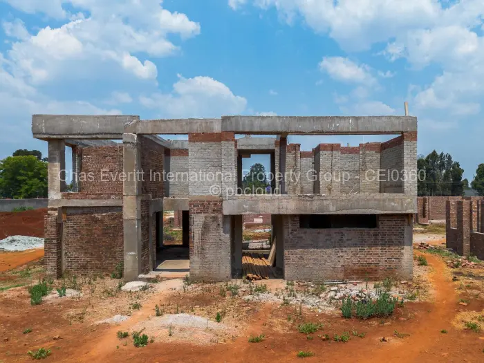 Townhouse/Cluster for Sale in Helensvale, Harare