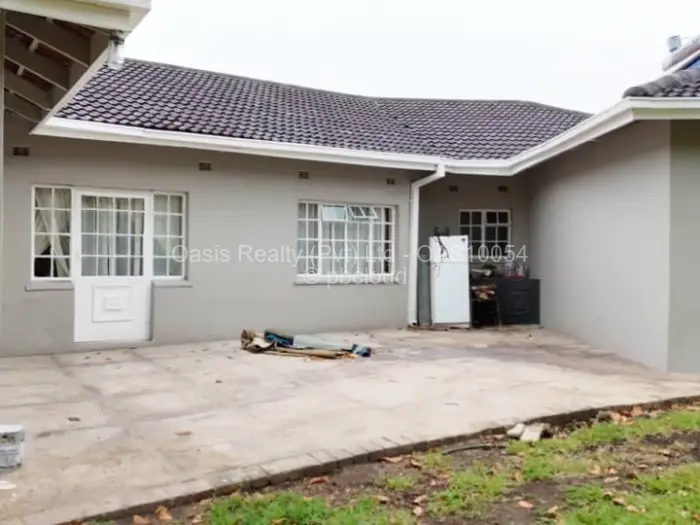 4 Bedroom House to Rent in Borrowdale Brooke