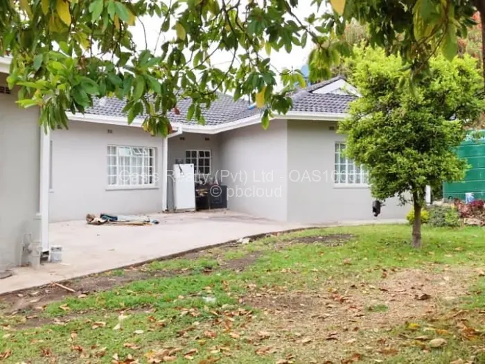 4 Bedroom House to Rent in Borrowdale Brooke