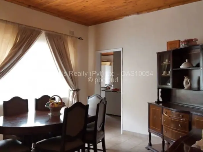 4 Bedroom House to Rent in Borrowdale Brooke
