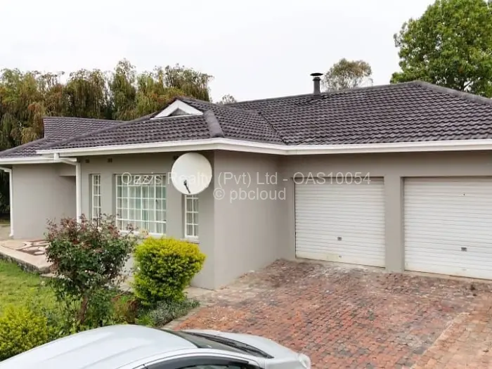 4 Bedroom House to Rent in Borrowdale Brooke