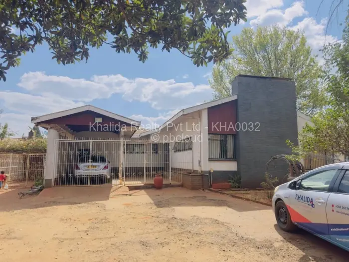 4 Bedroom House for Sale in Greendale North, Harare