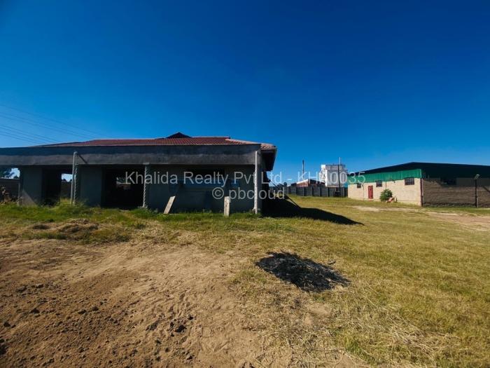 Warehouse/Industrial for Sale in Chitungwiza, Chitungwiza