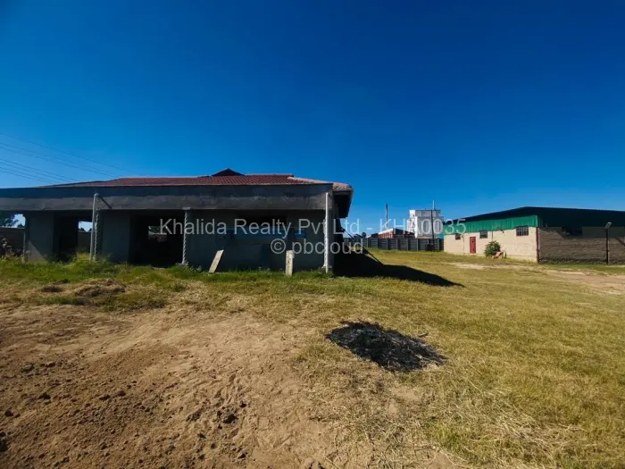 Warehouse/Industrial for Sale in Chitungwiza, Chitungwiza
