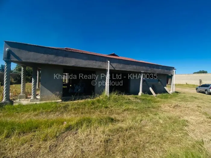 Warehouse/Industrial for Sale in Chitungwiza, Chitungwiza