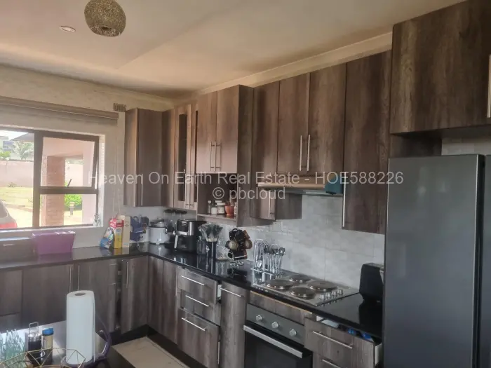 5 Bedroom House for Sale in Brookeview, Harare