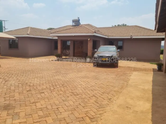 5 Bedroom House for Sale in Brookeview, Harare