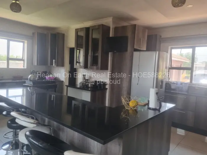 5 Bedroom House for Sale in Brookeview, Harare