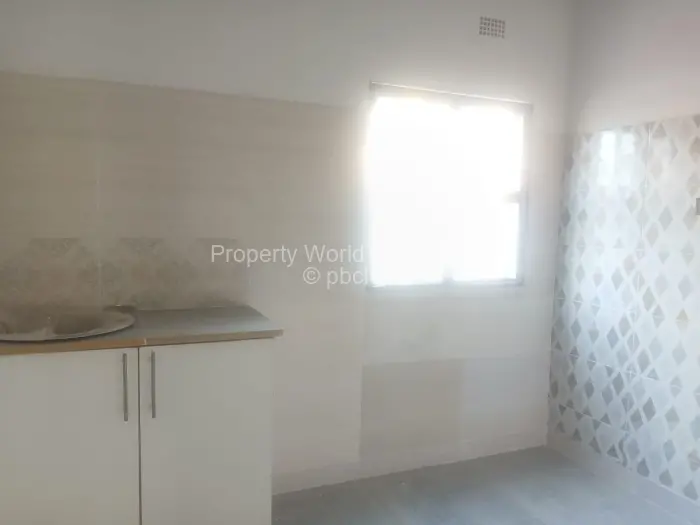 Warehouse/Industrial to Rent in Sunway City, Harare