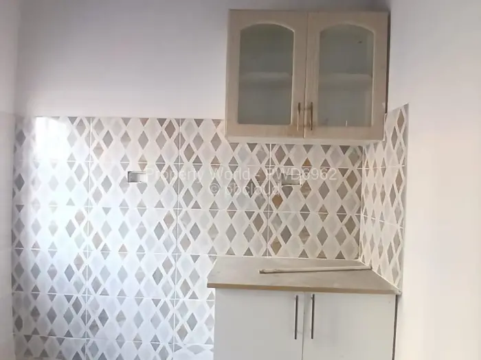 Warehouse/Industrial to Rent in Sunway City, Harare