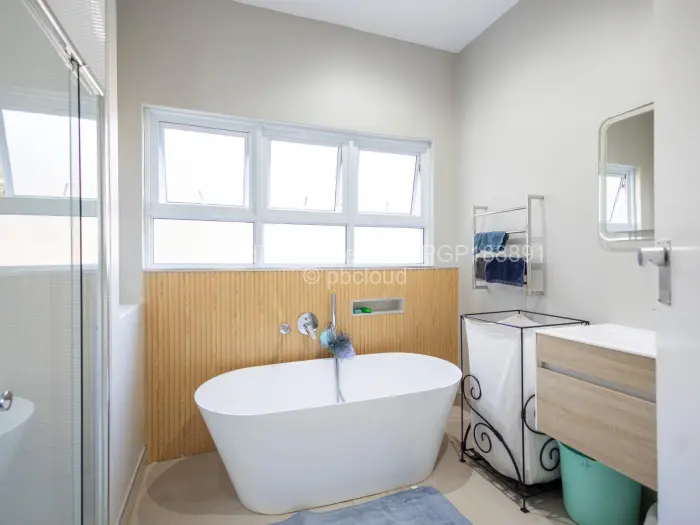 4 Bedroom House for Sale in Glen Lorne, Harare