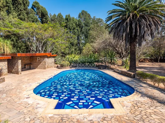 4 Bedroom House for Sale in Glen Lorne, Harare