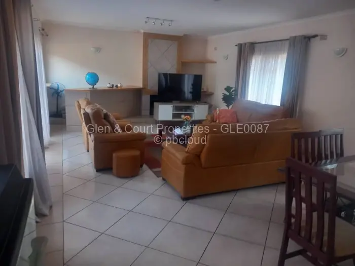 4 Bedroom House to Rent in Mount Pleasant
