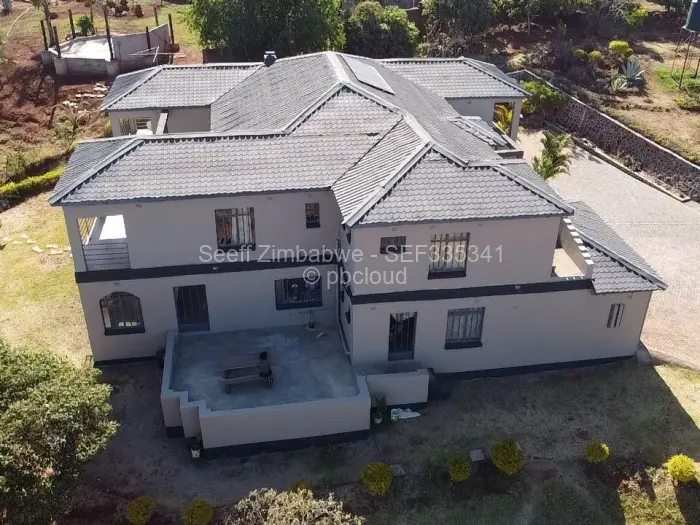 6 Bedroom House for Sale in Hogerty Hill, Harare
