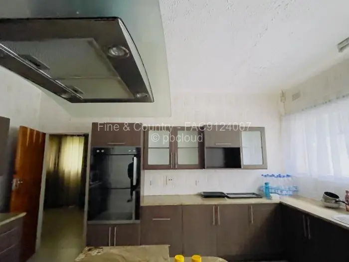 3 Bedroom House to Rent in Chisipite, Harare