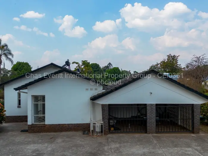 4 Bedroom House for Sale in Vainona, Harare