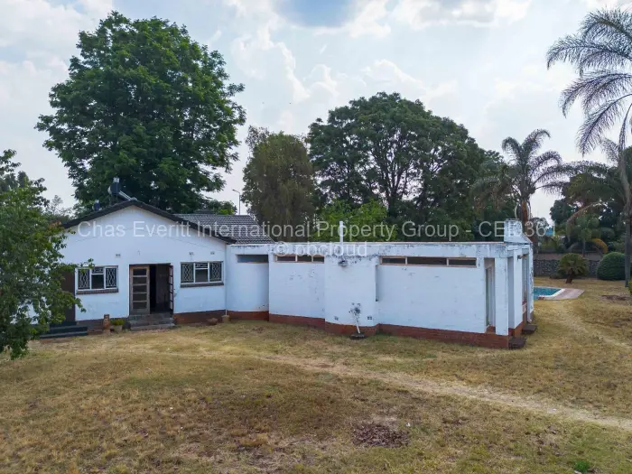 4 Bedroom House for Sale in Vainona, Harare
