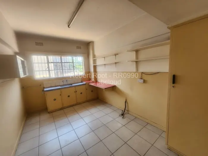 Flat/Apartment to Rent in Avenues, Harare