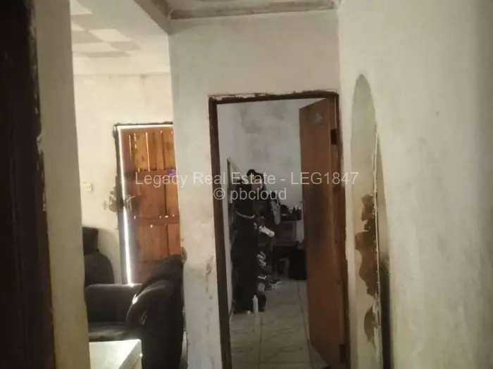 4 Bedroom House for Sale in Budiriro, Harare