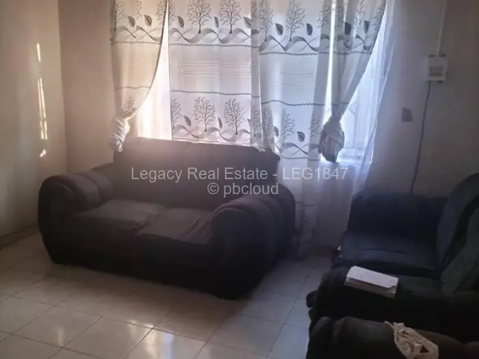 4 Bedroom House for Sale in Budiriro, Harare
