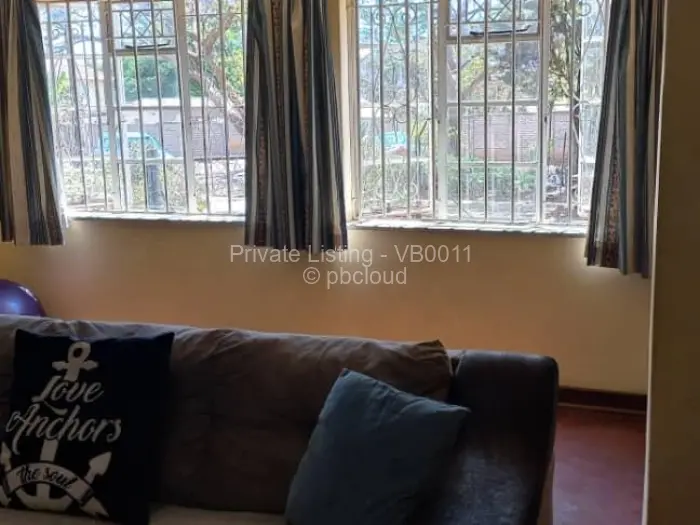 Flat/Apartment to Rent in Avondale West